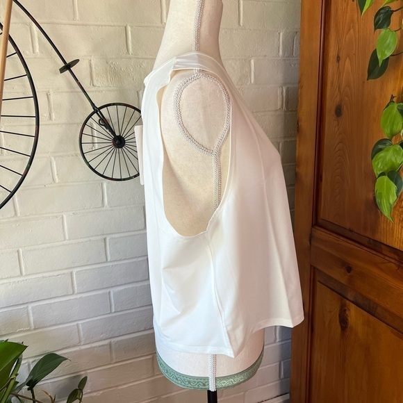 Fabletics Teagan muscle tank color silk size XL - Picture 5 of 9